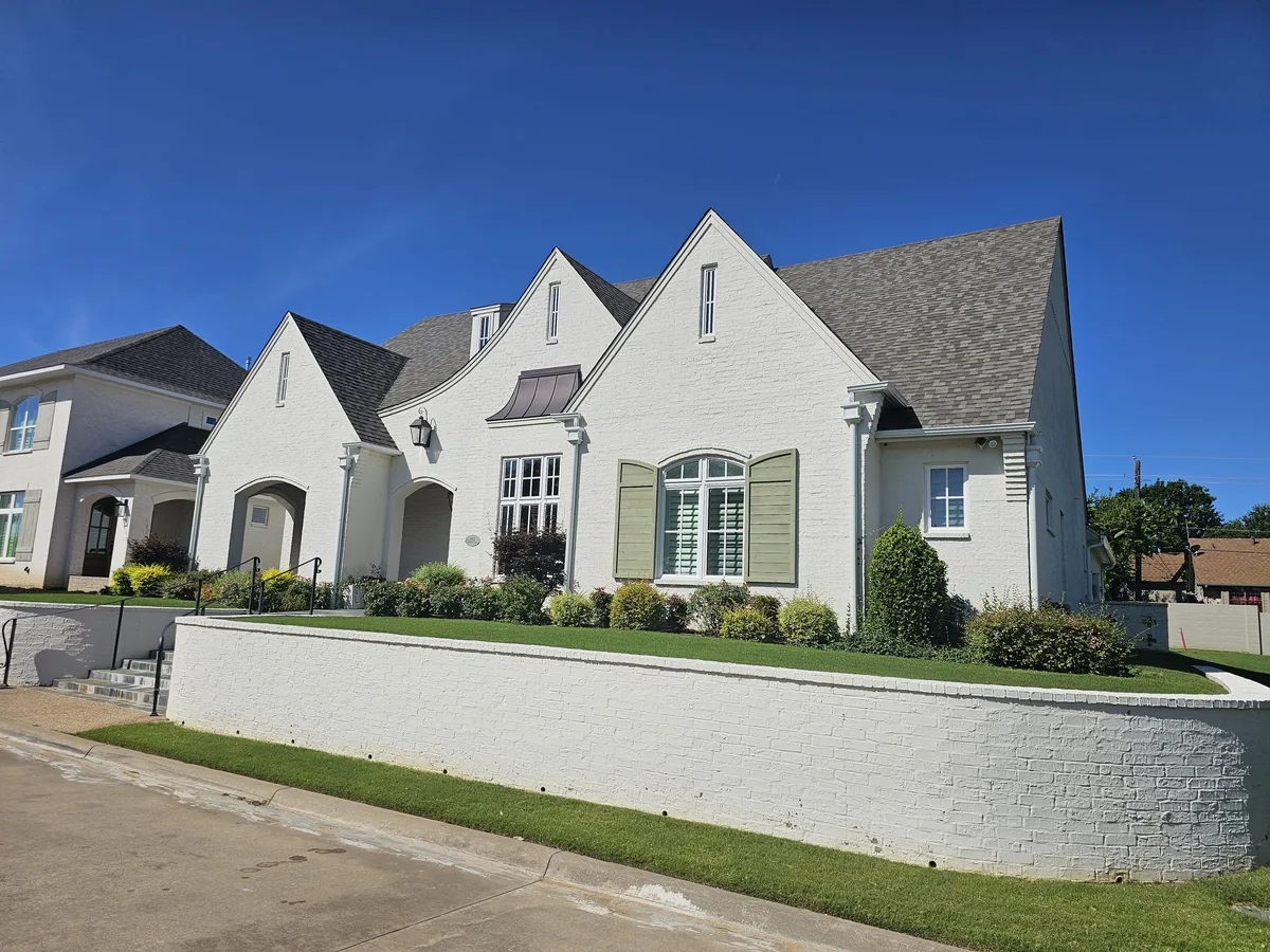 Beautiful Texas ranch-style home with new architectural shingle roof